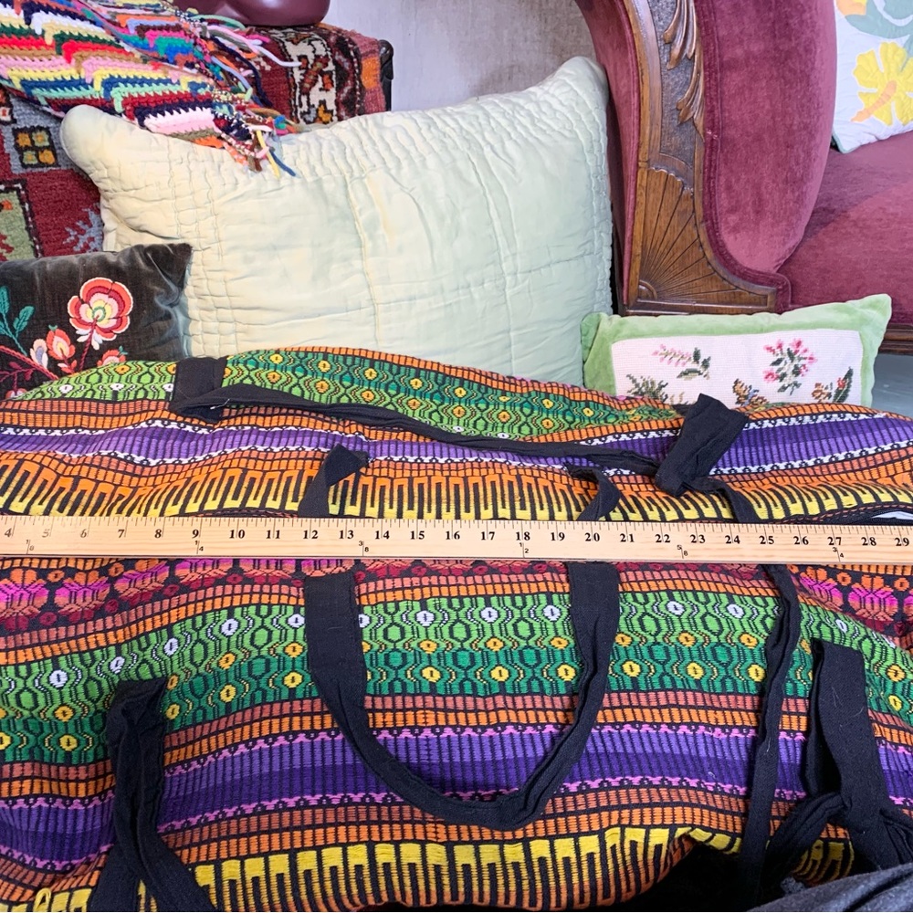 Guatemala Fabric Duffel Bag - Picture 7 of 8